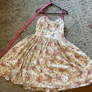 Unique vintage eyelet dress